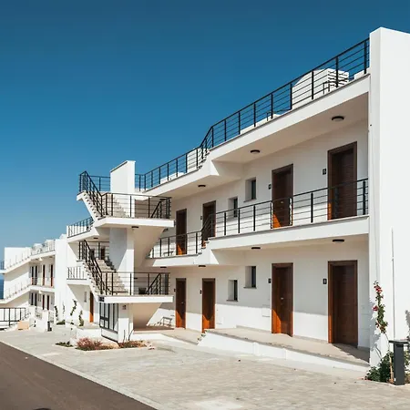 Pearl Island Homes